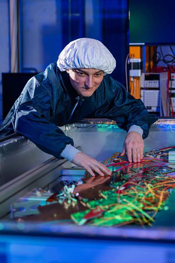 image of Zoltan Gecse in the lab